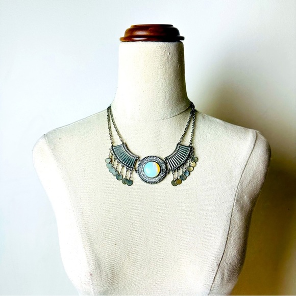 VINTAGE Gorgeous Bohemian silver colour choker coin necklace - Picture 3 of 6